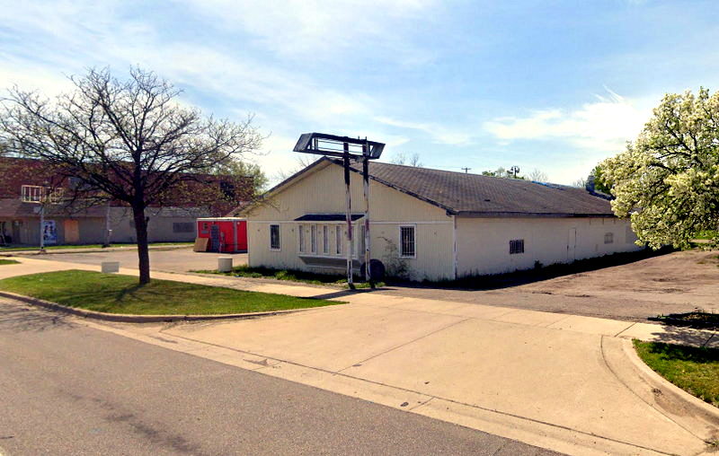 The Colonels Drive-In Restaurant - 6809 N Saginaw Location (newer photo)